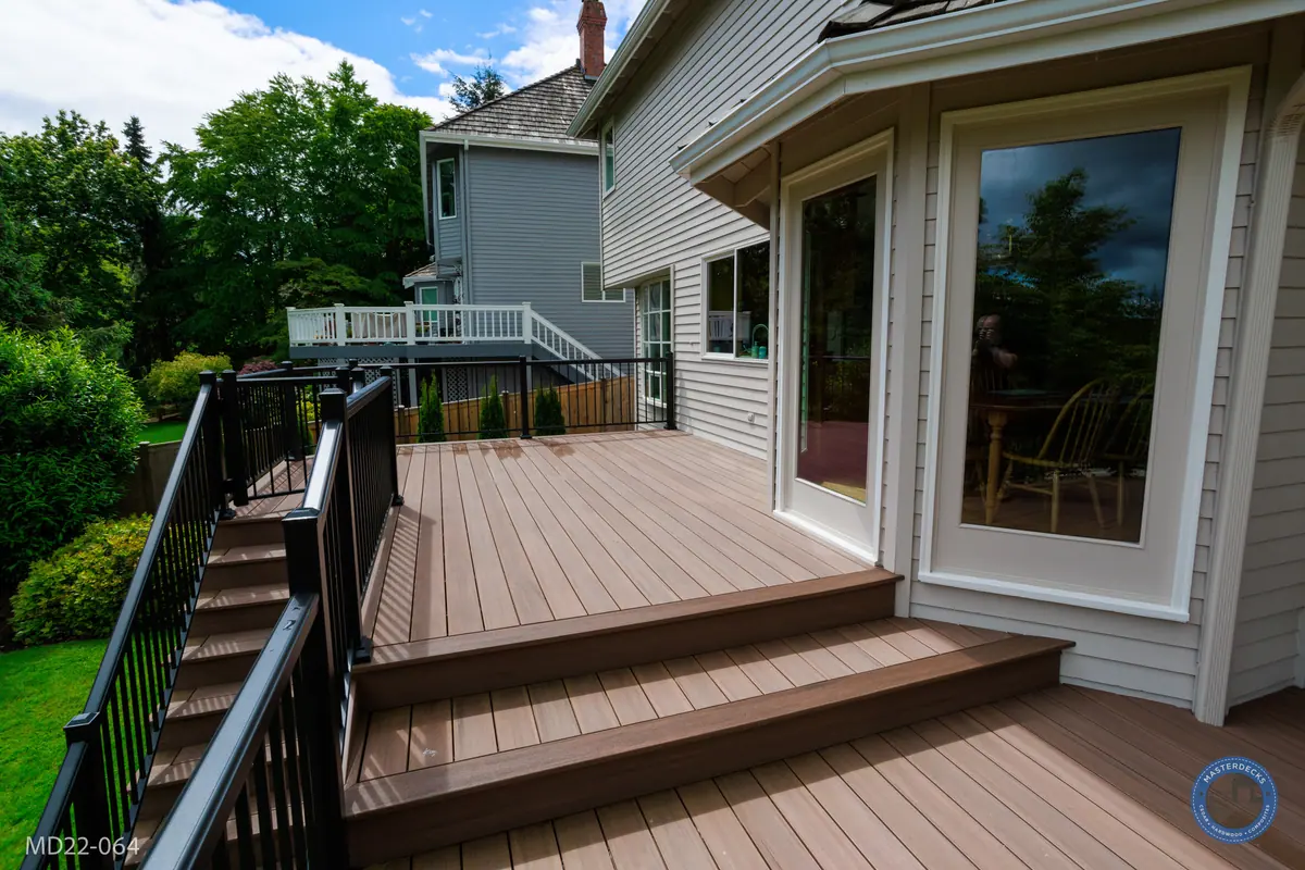 Composite deck with cable railing